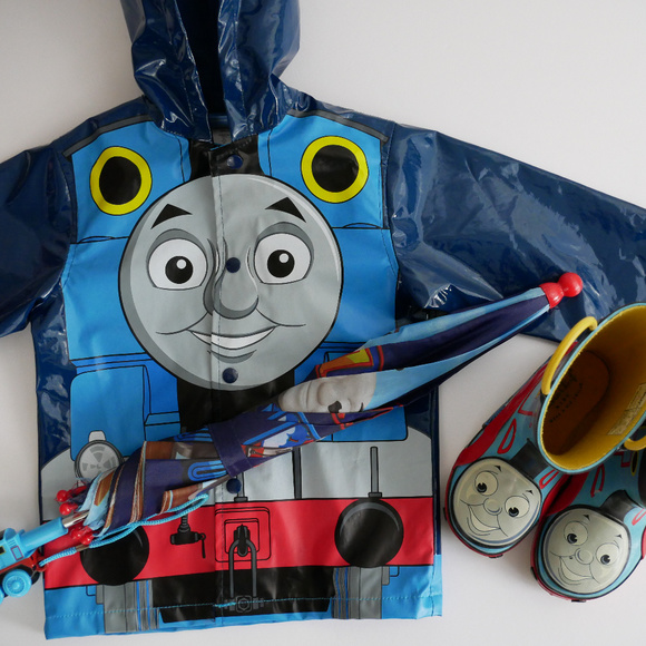 thomas the tank engine coat